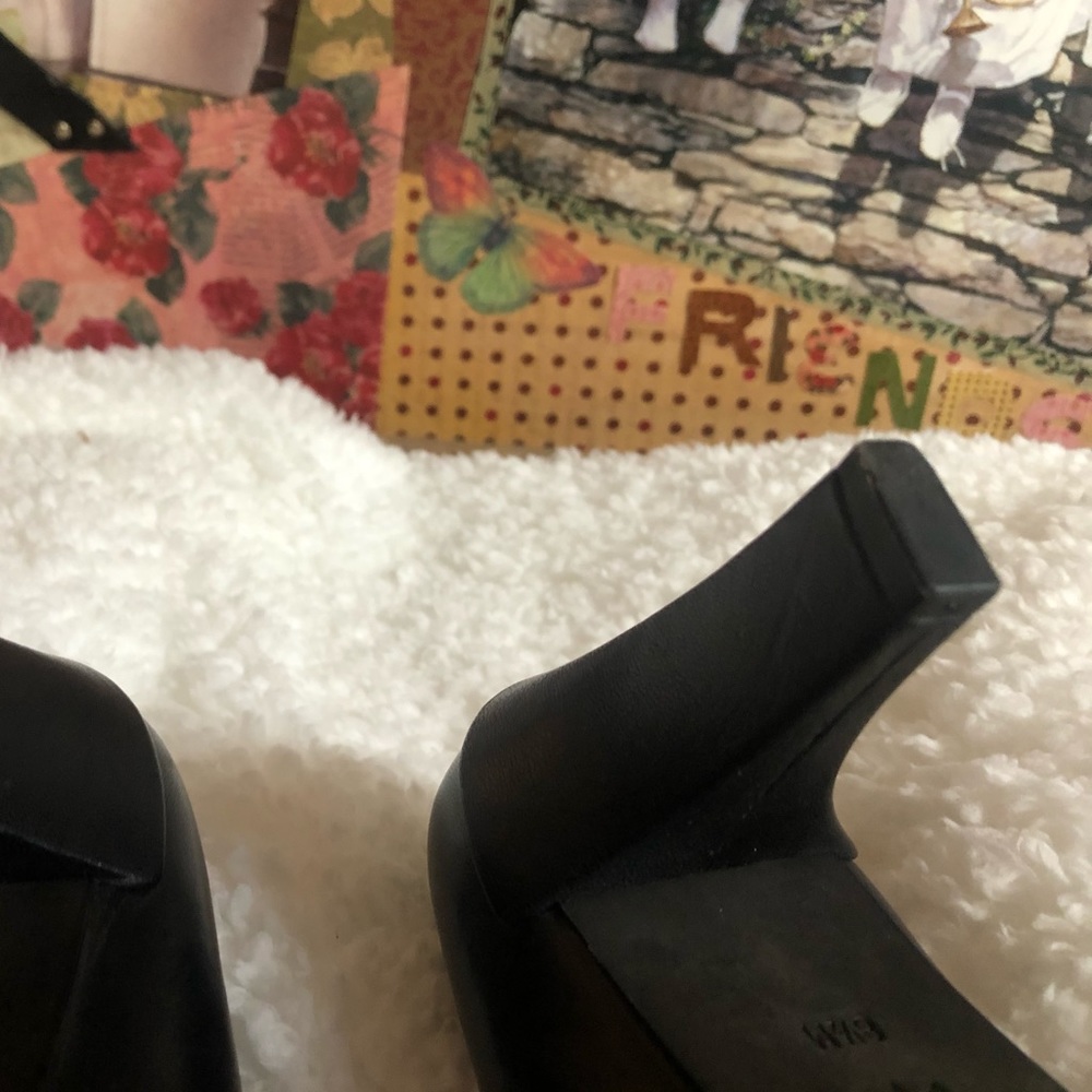 Open toe pumps - Picture 5 of 8